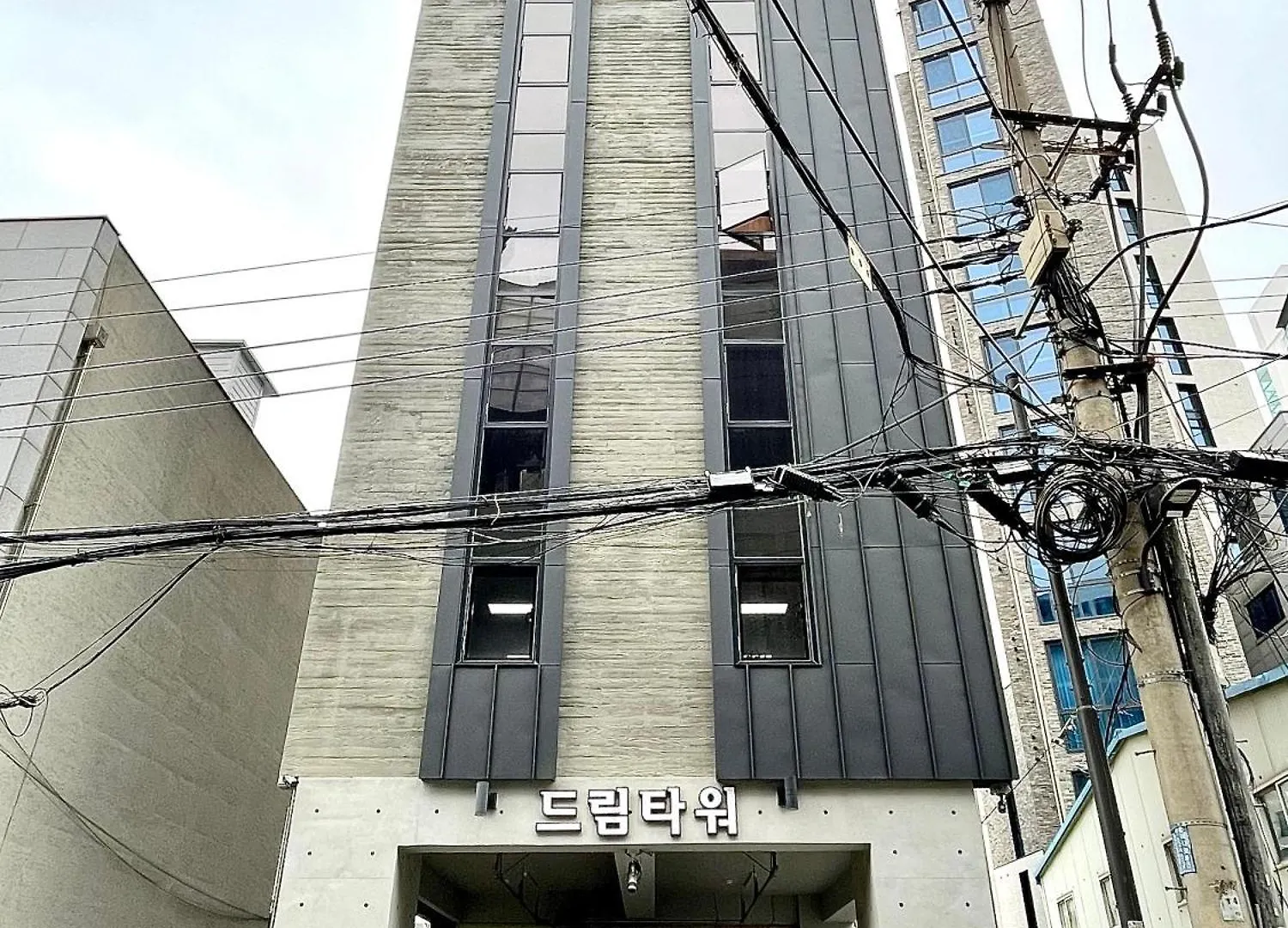 Ssh Es Dream Tower Aparthotel Seoul South Korea